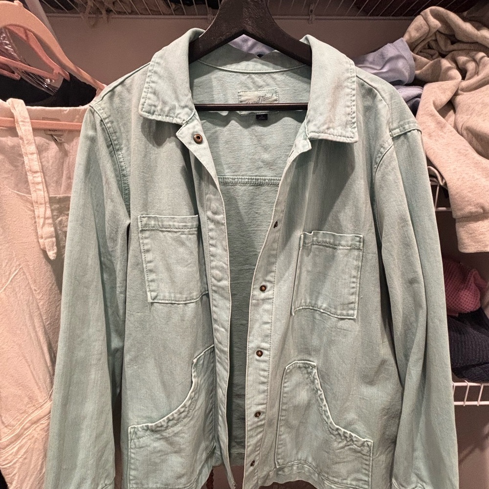 Universal Thread Light Green Outerwear